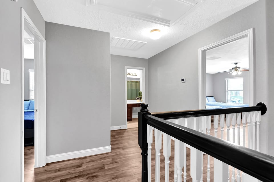 Open area upstairs