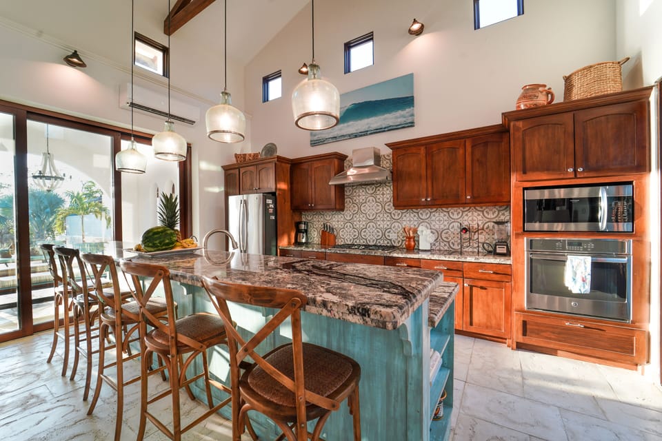 Full equipped kitchen