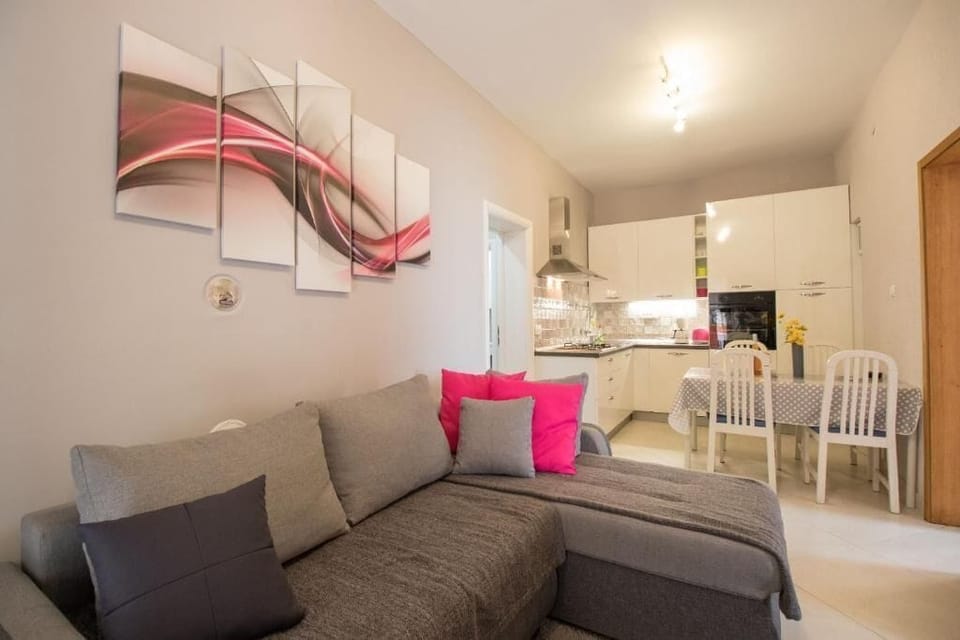 Apartment (A1) | Living room