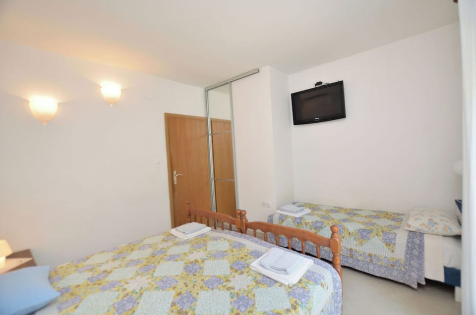 1 bedroom, WiFi (free)