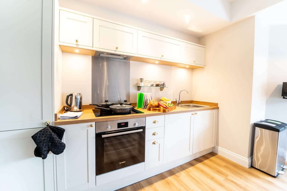 Fully equipped kitchen