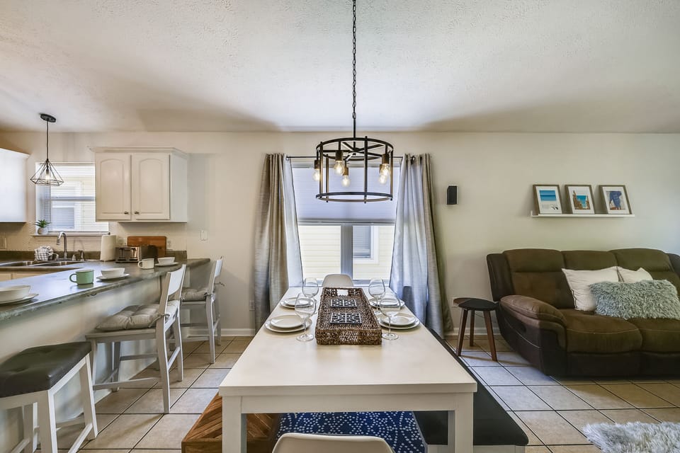 House, 3 Bedrooms, Patio | In-room dining