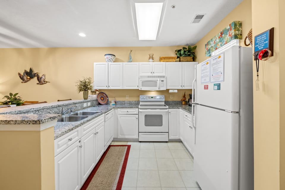 A fully stocked kitchen makes meal preparation a breeze.