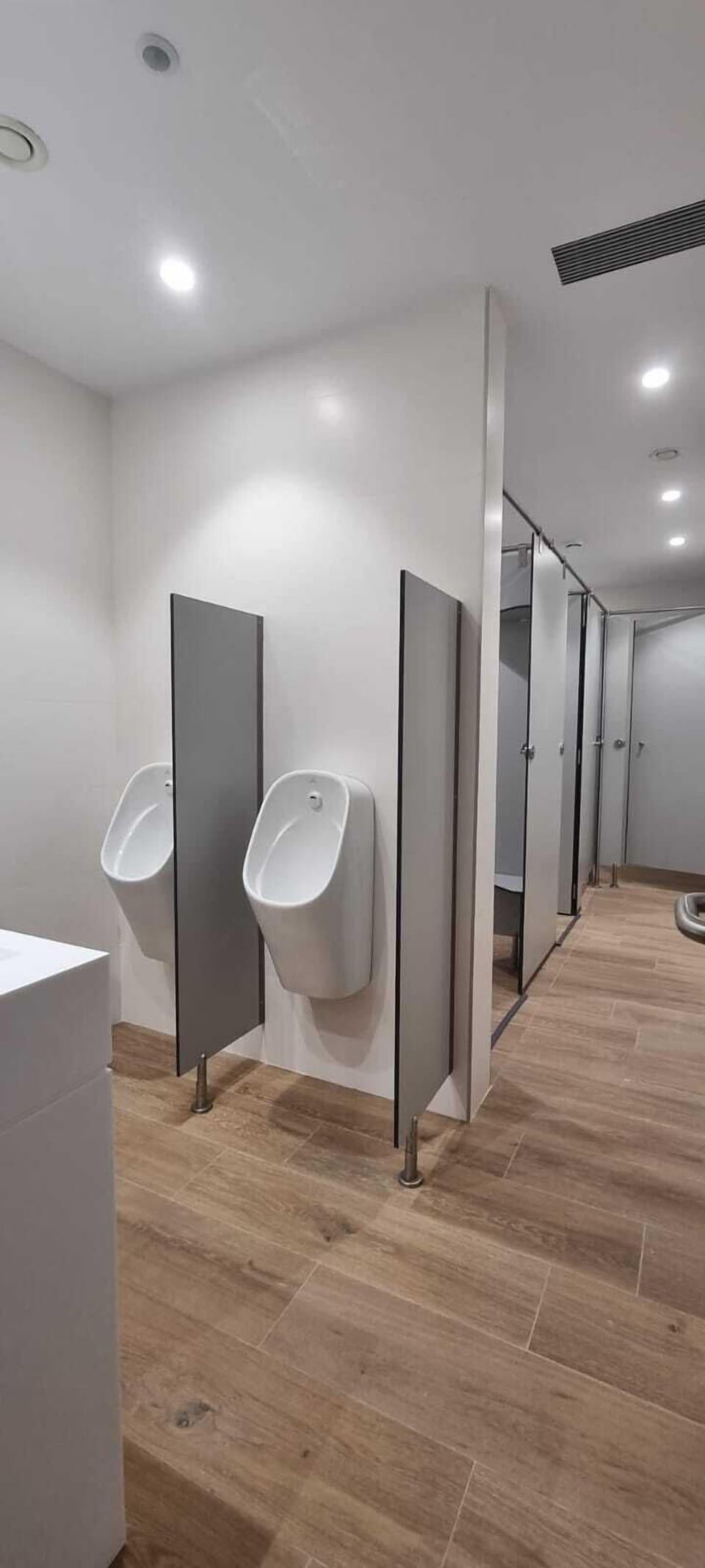 Room, Mixed Dorm | Bathroom | Shower, hair dryer