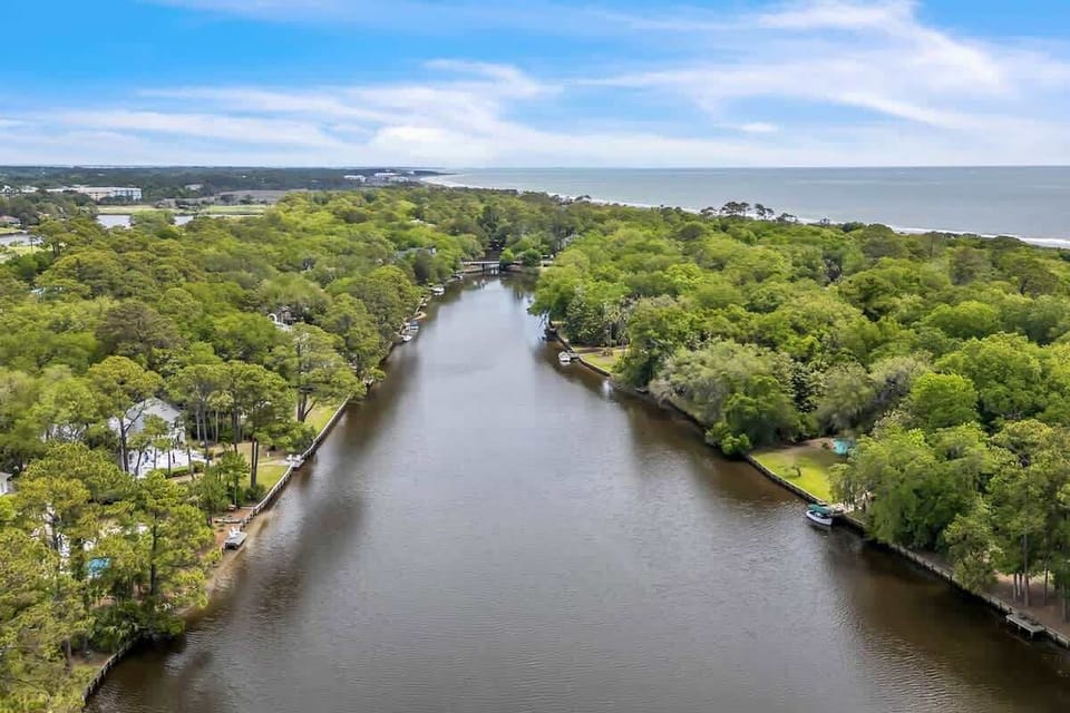 Palmetto Dunes Lagoon