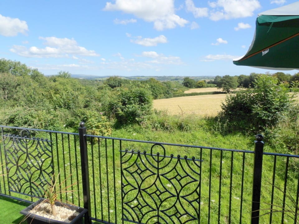 Cottage | Balcony