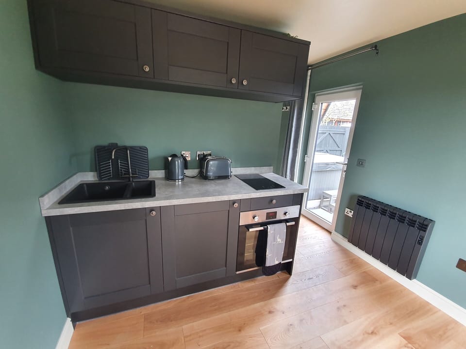 Cabin, Private Bathroom | Shared kitchen