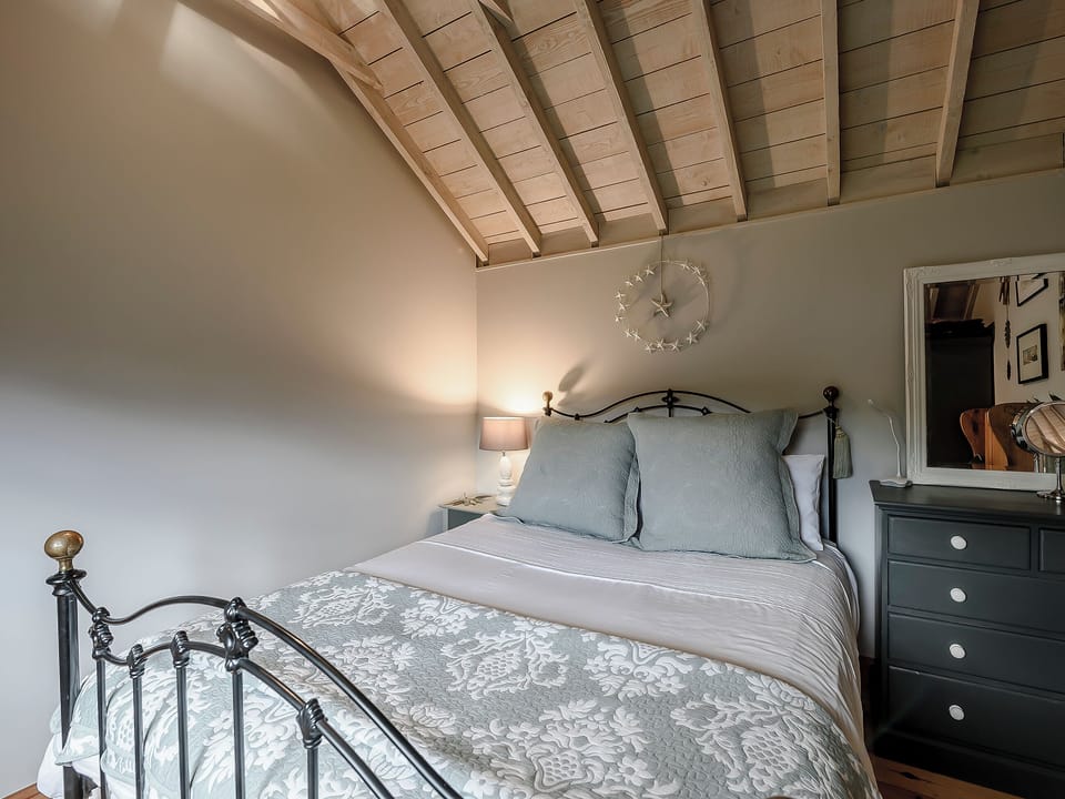Double bedroom | Brook Farm Annex, Ashford