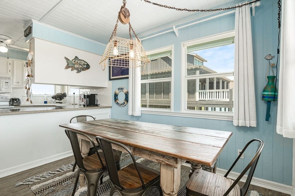 House, 3 Bedrooms | Dining