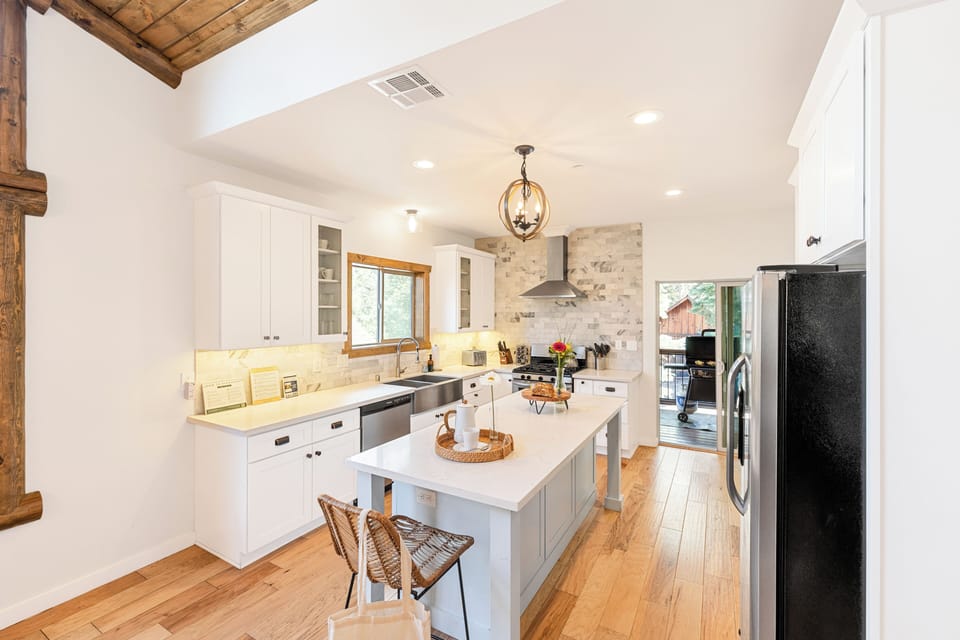 Fully-equipped kitchen with a full suite of modern appliances and tons of counter space.
