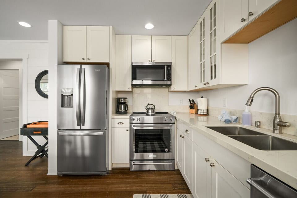 Cottage Kitchen