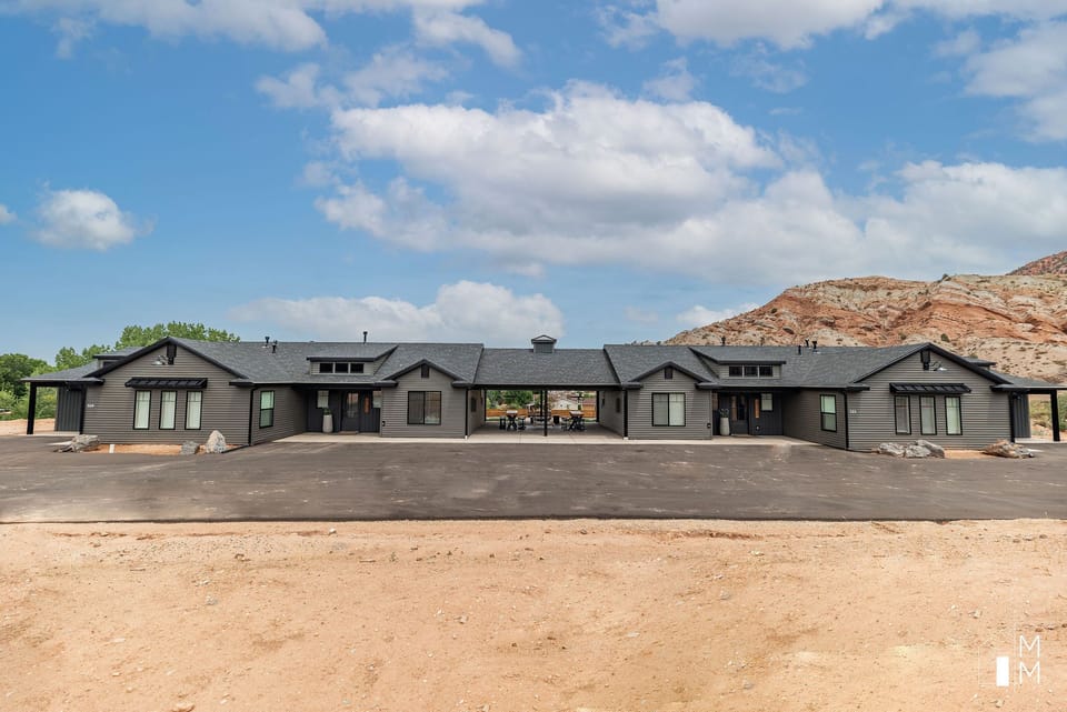 Exterior-All 4 units