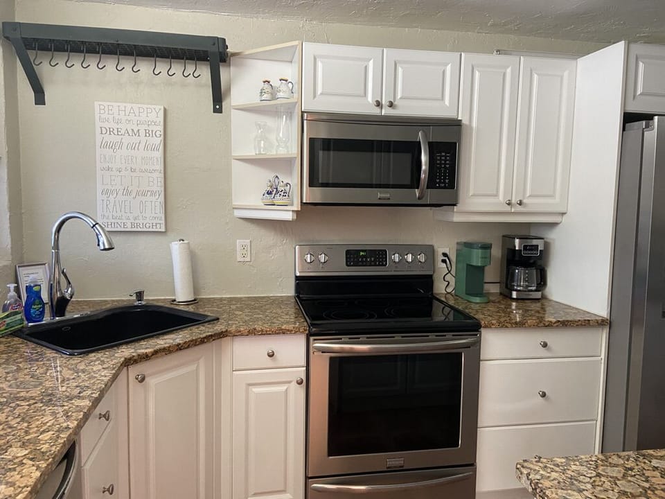 Well equipped kitchen