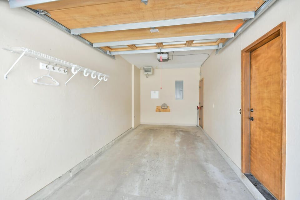Oversized Garage