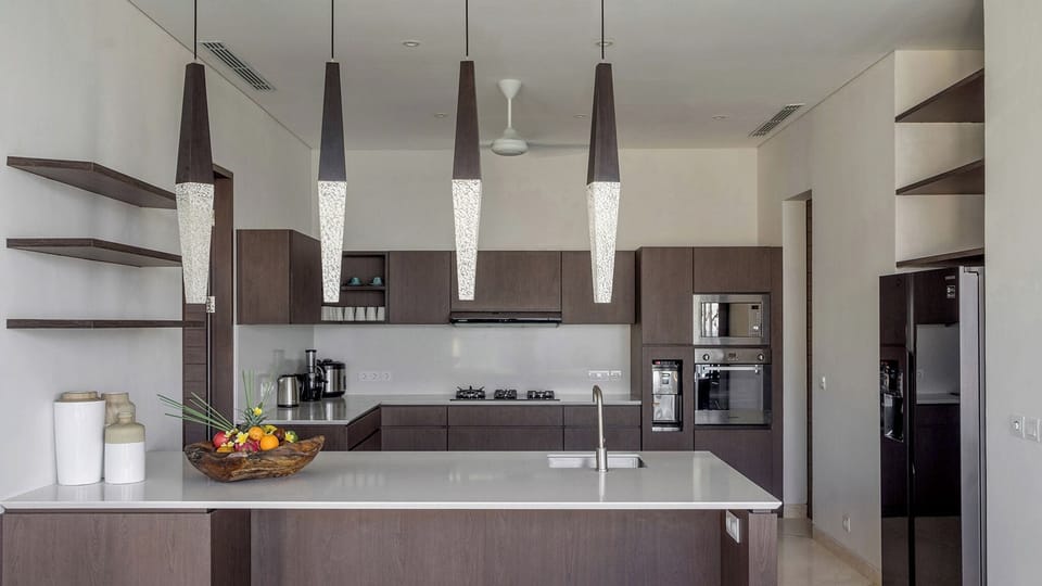 Villa, 5 Bedrooms | 5 bedrooms, individually decorated, individually furnished, desk