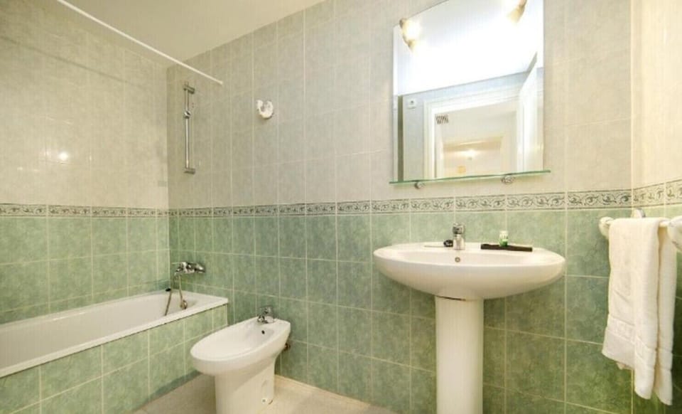 Green cleaning of the Apolo XIV holiday flat