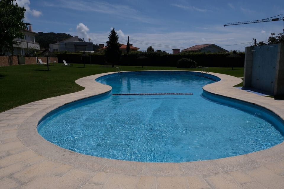 ESPOSENDE vacation rental, house to rent with all comfort, swimming pool. 12 people Online reservation with Plaisirs & Maisons de Provence