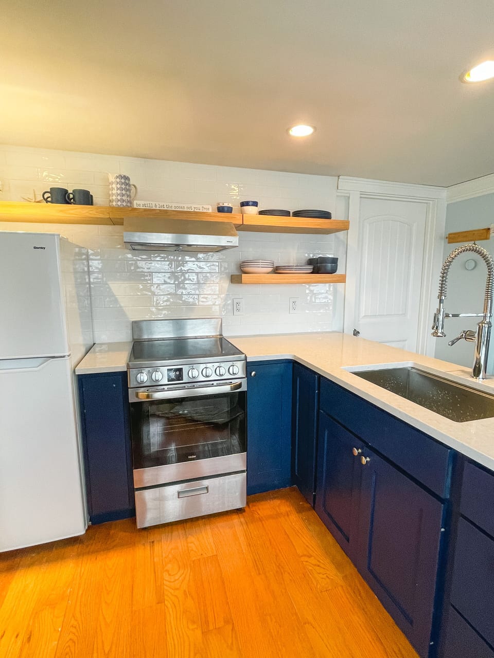 Newly Renovated Kitchen 2023