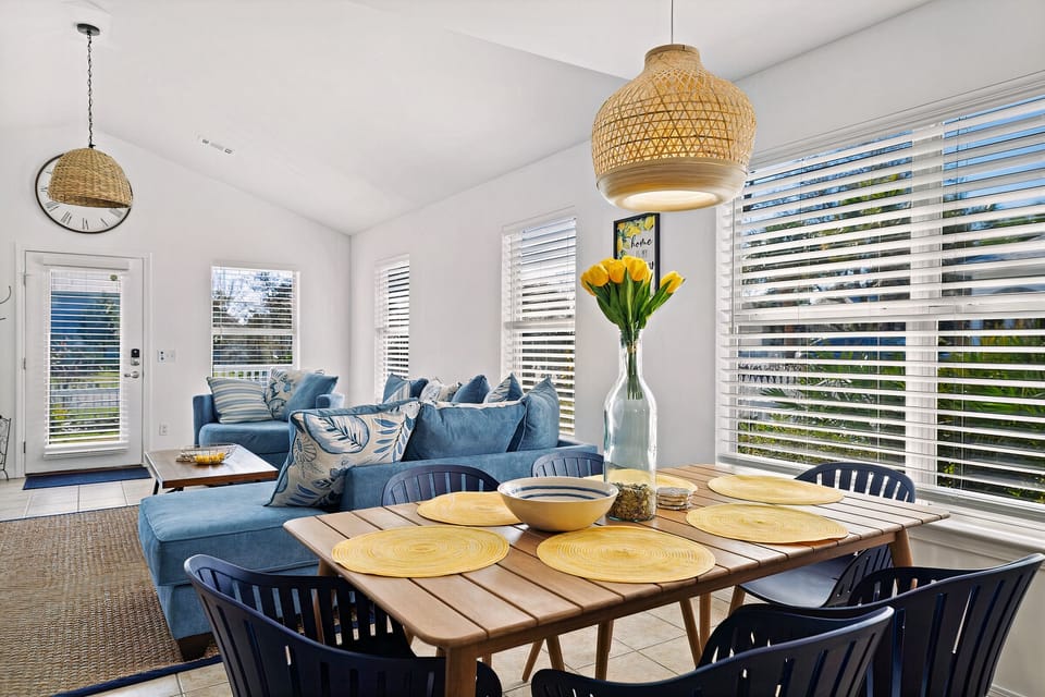 Dining Area: seating for 6 + 4 bar stools at the kitchen counter