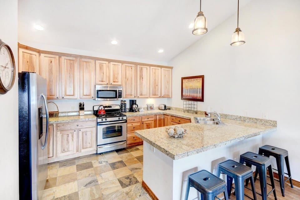 Fully Equipped Chef's Kitchen