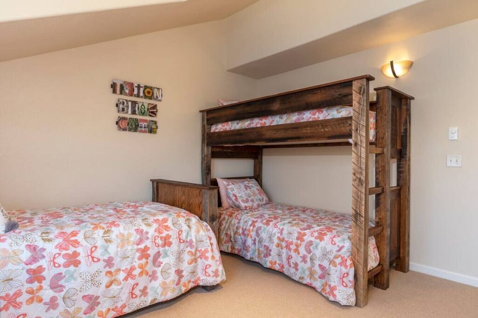 View 2 of Bedroom 3