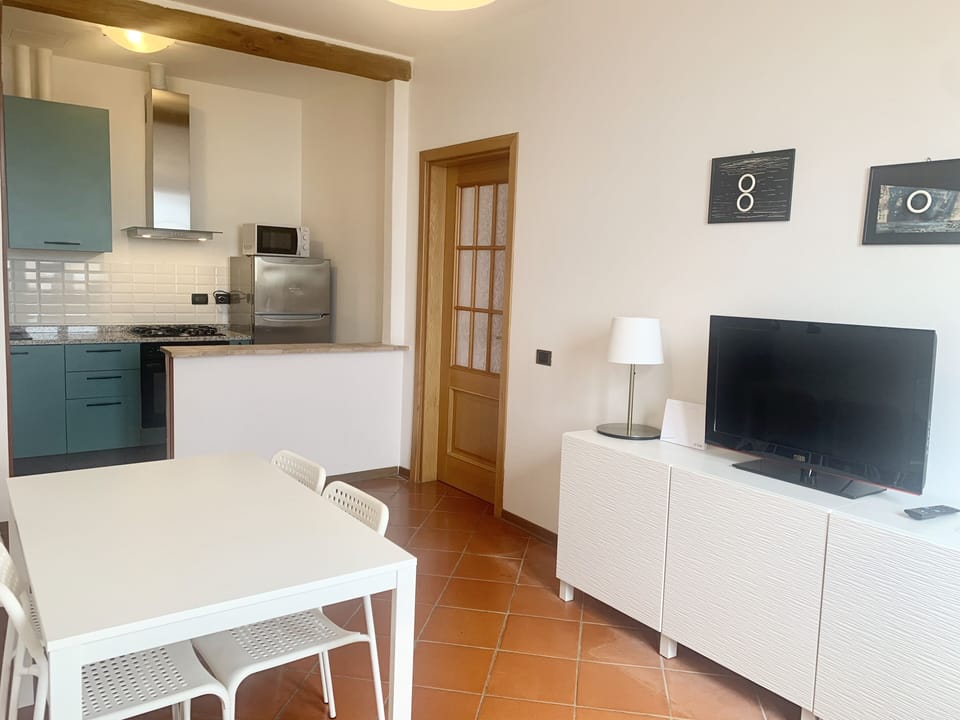 Classic Apartment | Living area | Flat-screen TV