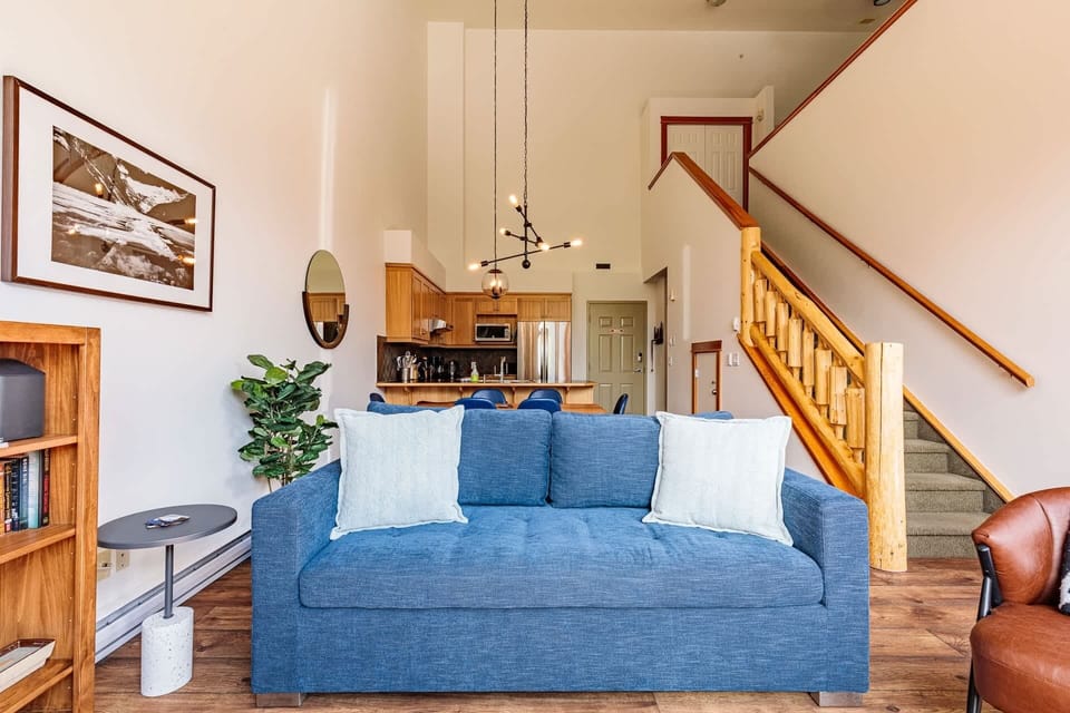 Living room and view to loft