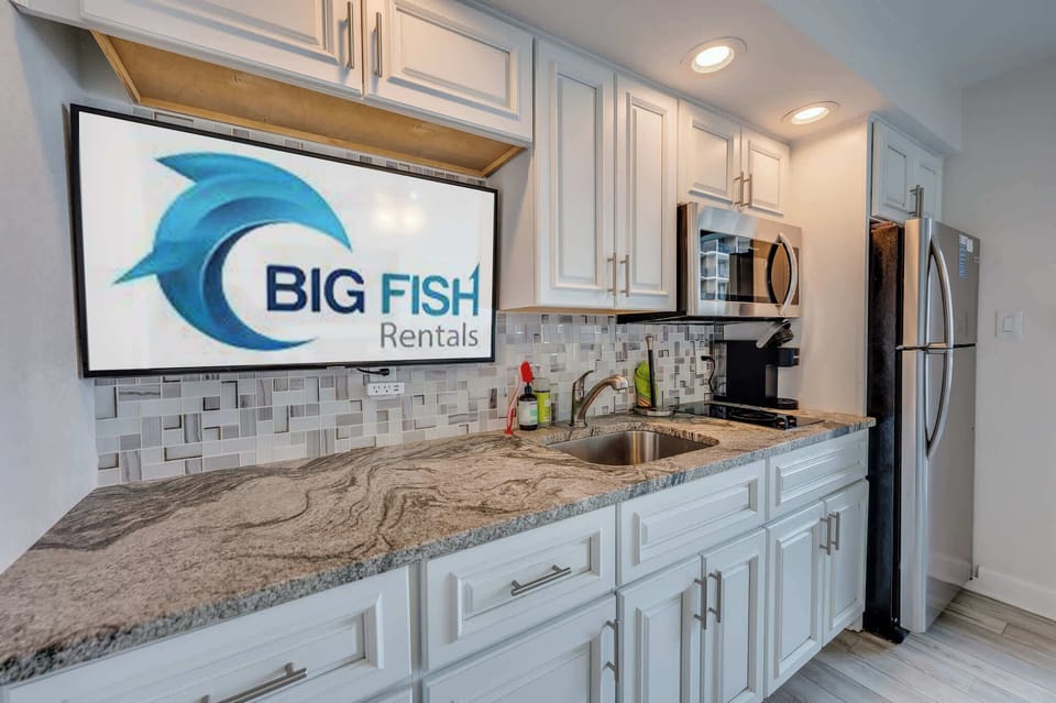 Equipped Kitchen for Your Stay
