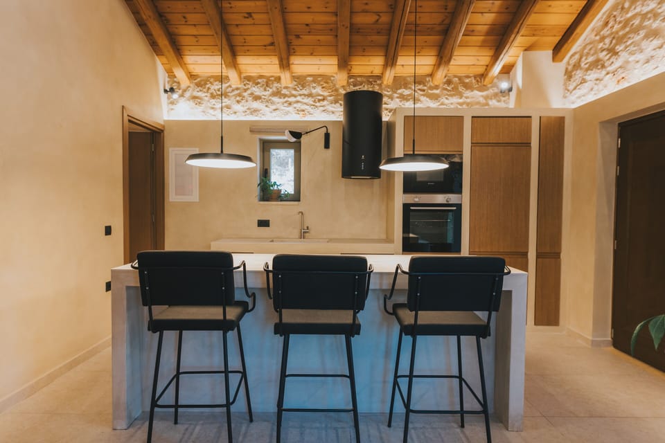 Executive Suite, Sea View | Private kitchen