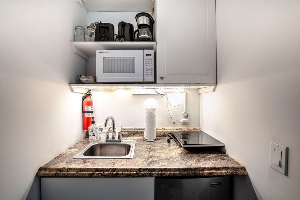 Kitchenette