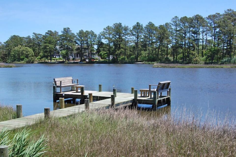 Crabbing/kayaking dock.