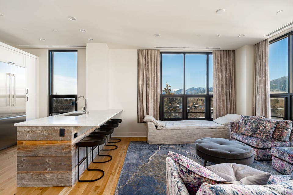 Large open concept living room and kitchen.