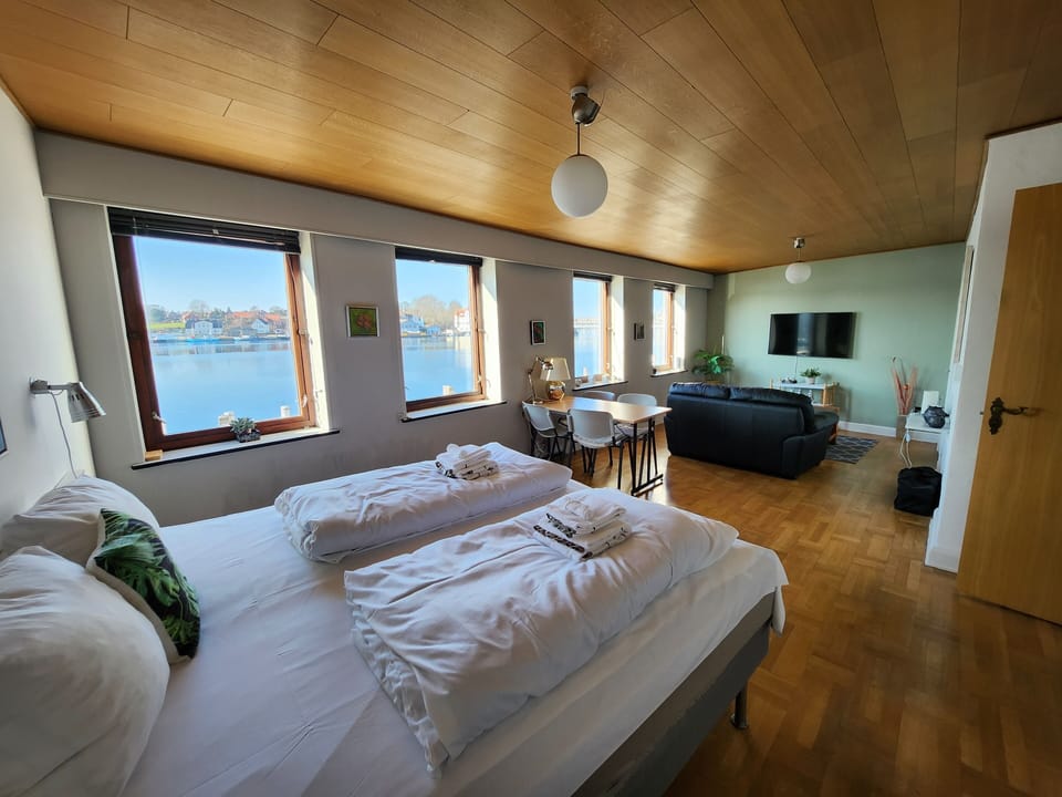 Basic Double Room | Premium bedding, free WiFi, bed sheets