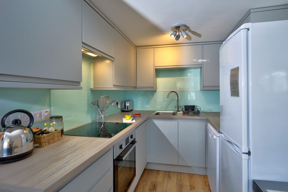 Howgills Apartment 8 - Kitchen view