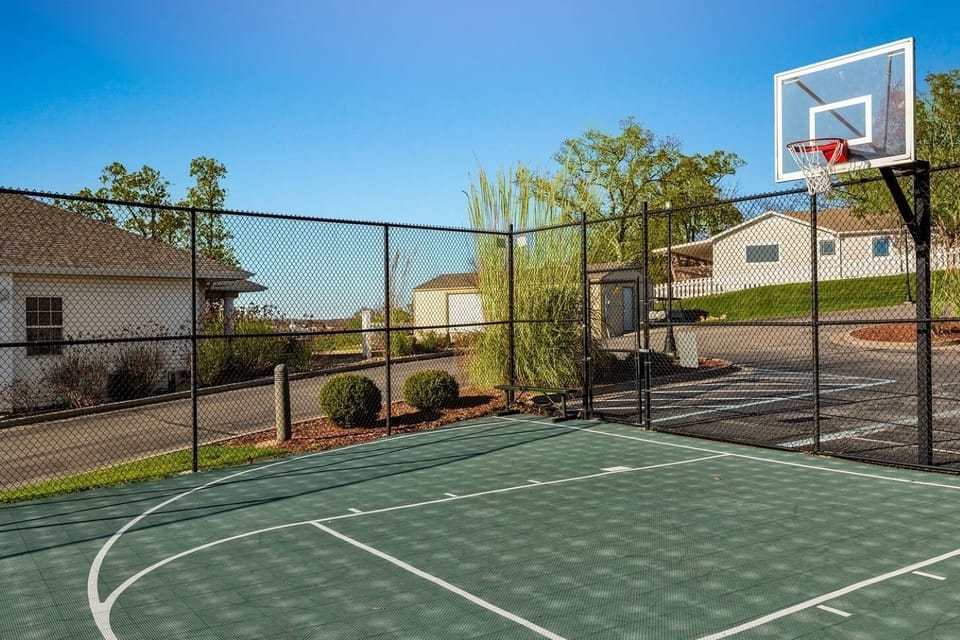 Sport court