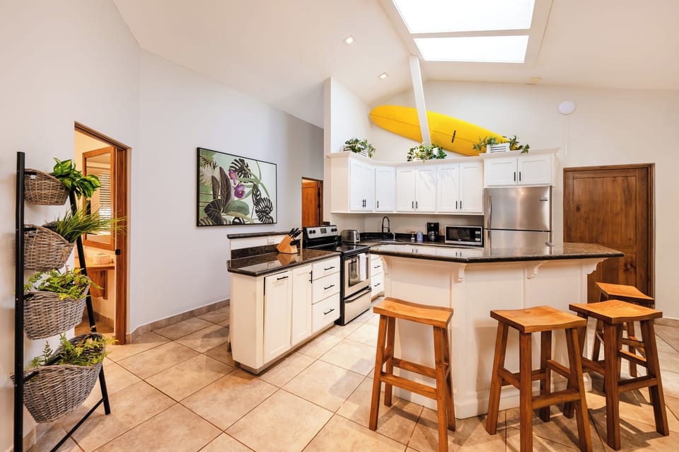 Iguana Room Kitchen