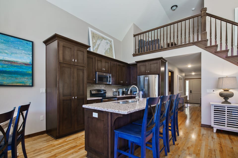Full kitchen with island