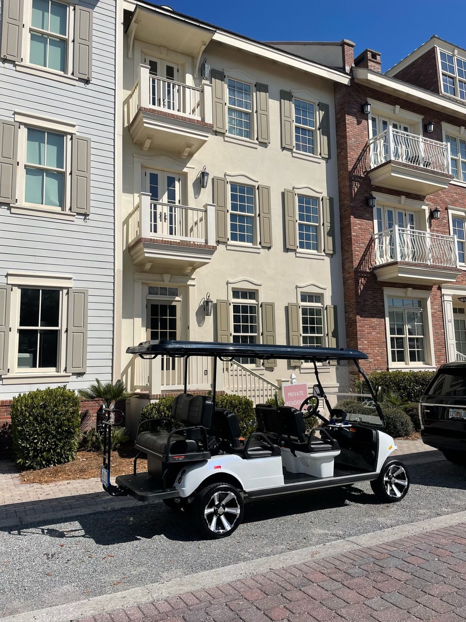 6 seater LSV included in rental.