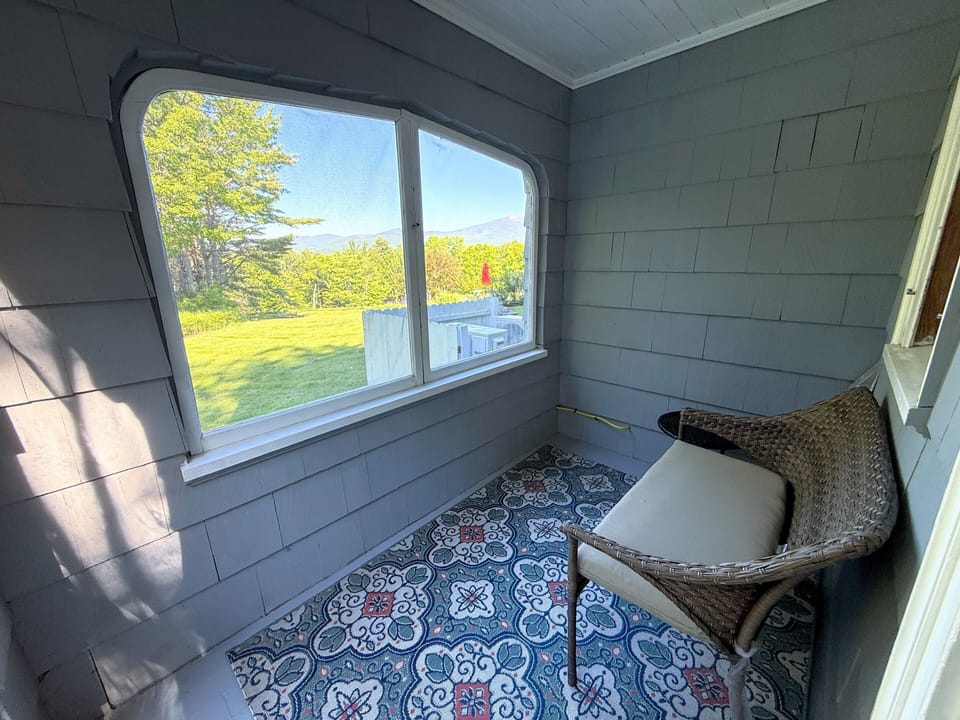 Porch seat