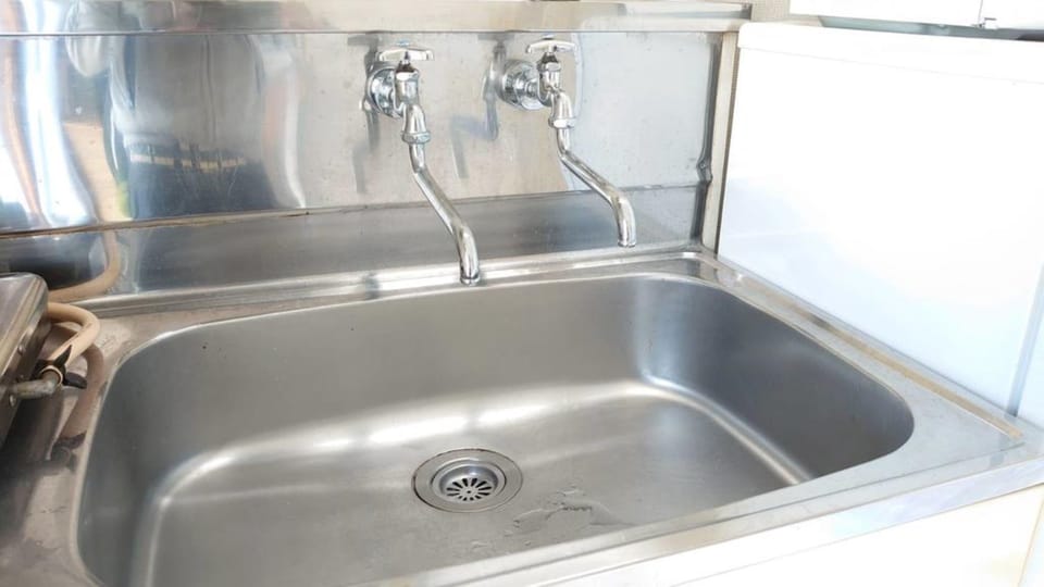Apartment, Non Smoking | Private kitchenette | Mini-fridge, microwave, stovetop, electric kettle