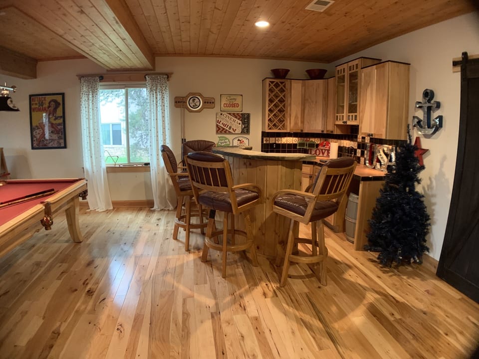 Wet Bar