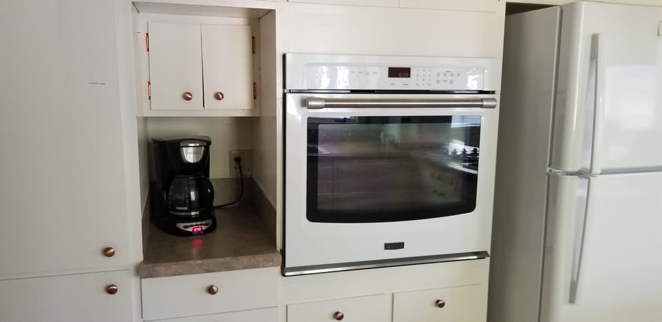 Modern kitchen appliances