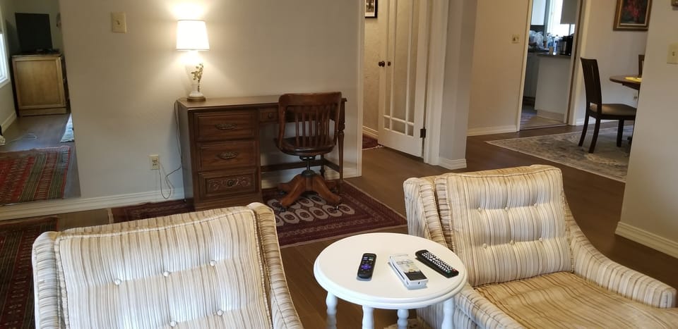 Classic 1930's design.