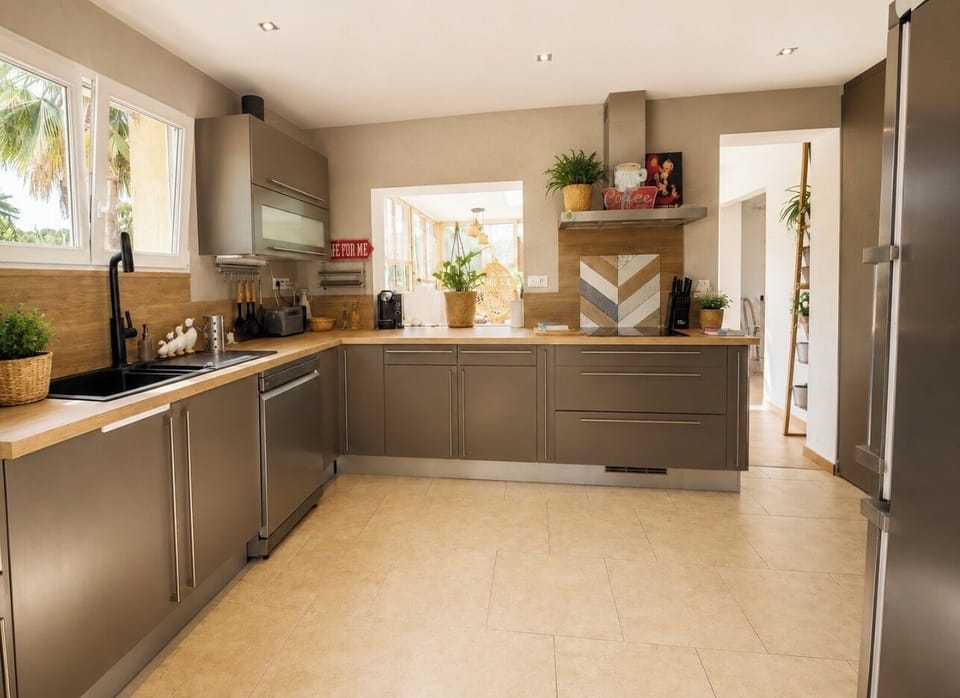 Private kitchen