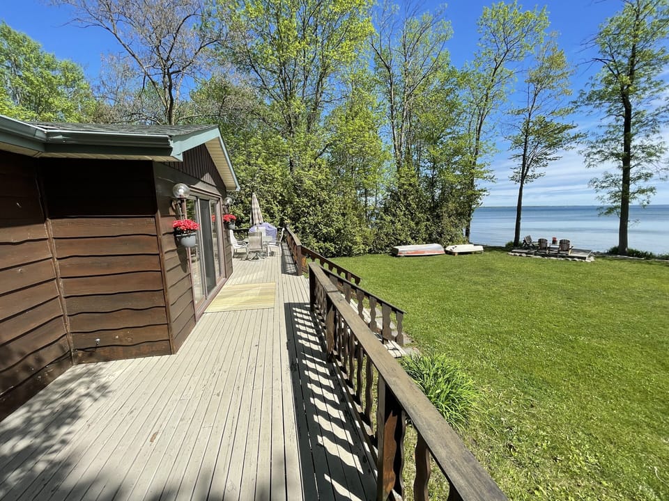 Large patio facing the lake 