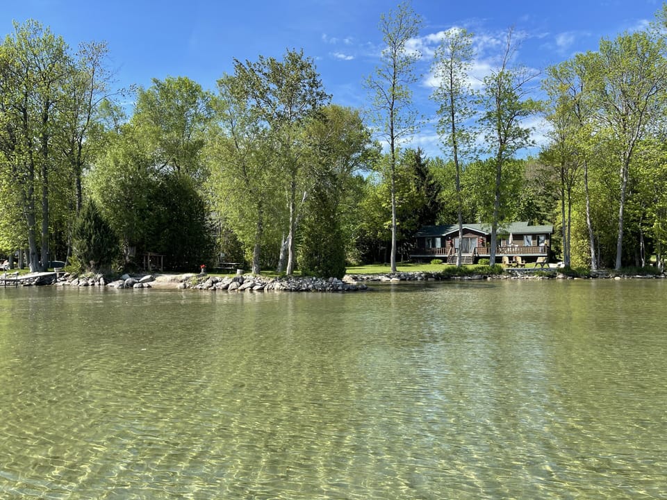 Shallow - great for kids. Boating accessible for water sports. Lagoon City 10min