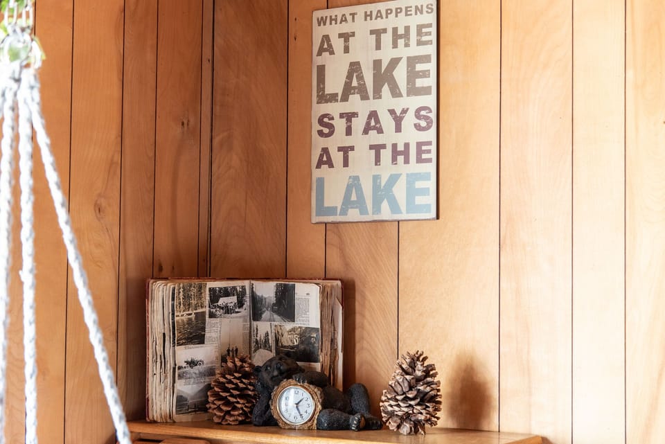 Explore old-fashioned life w/this historic Big Bear album and play old records