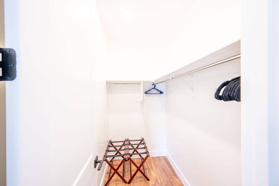 Walk in closet