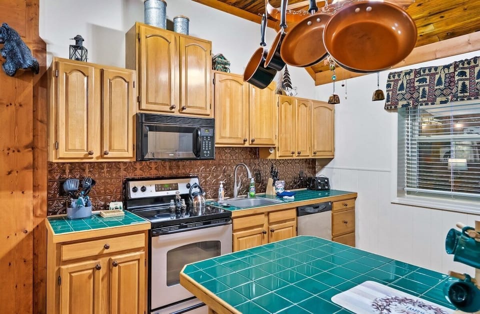Full size appliances