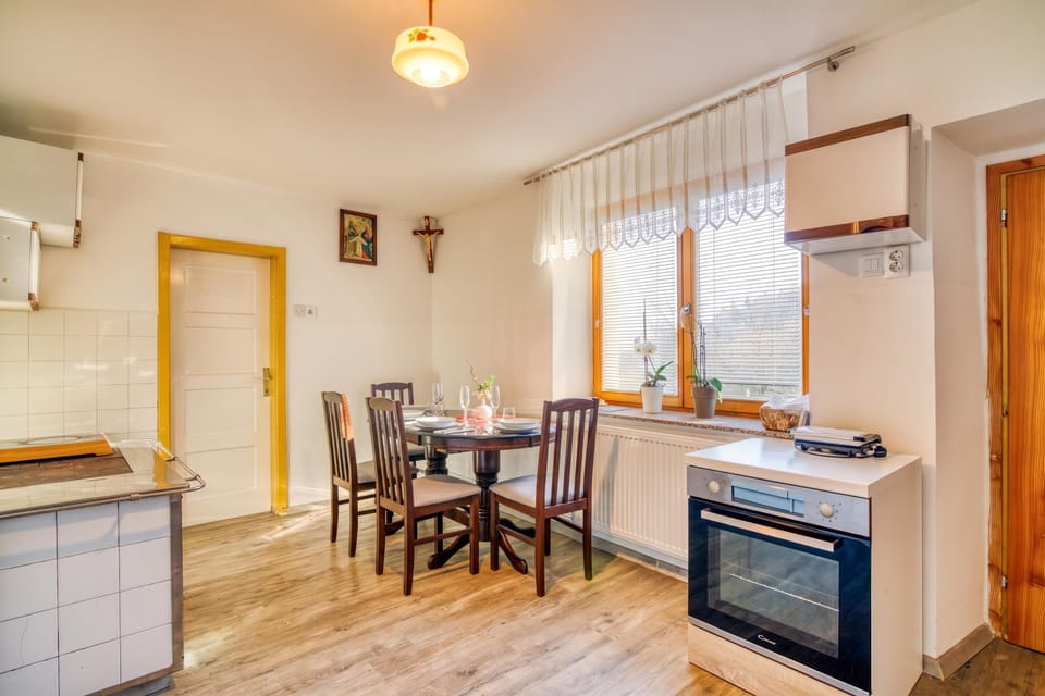Family House, 2 Bedrooms, Fireplace, Mountainside (Farmhouse Blackberry Pool&Wellness) | Private kitchen | Coffee/tea maker, fridge, microwave, oven